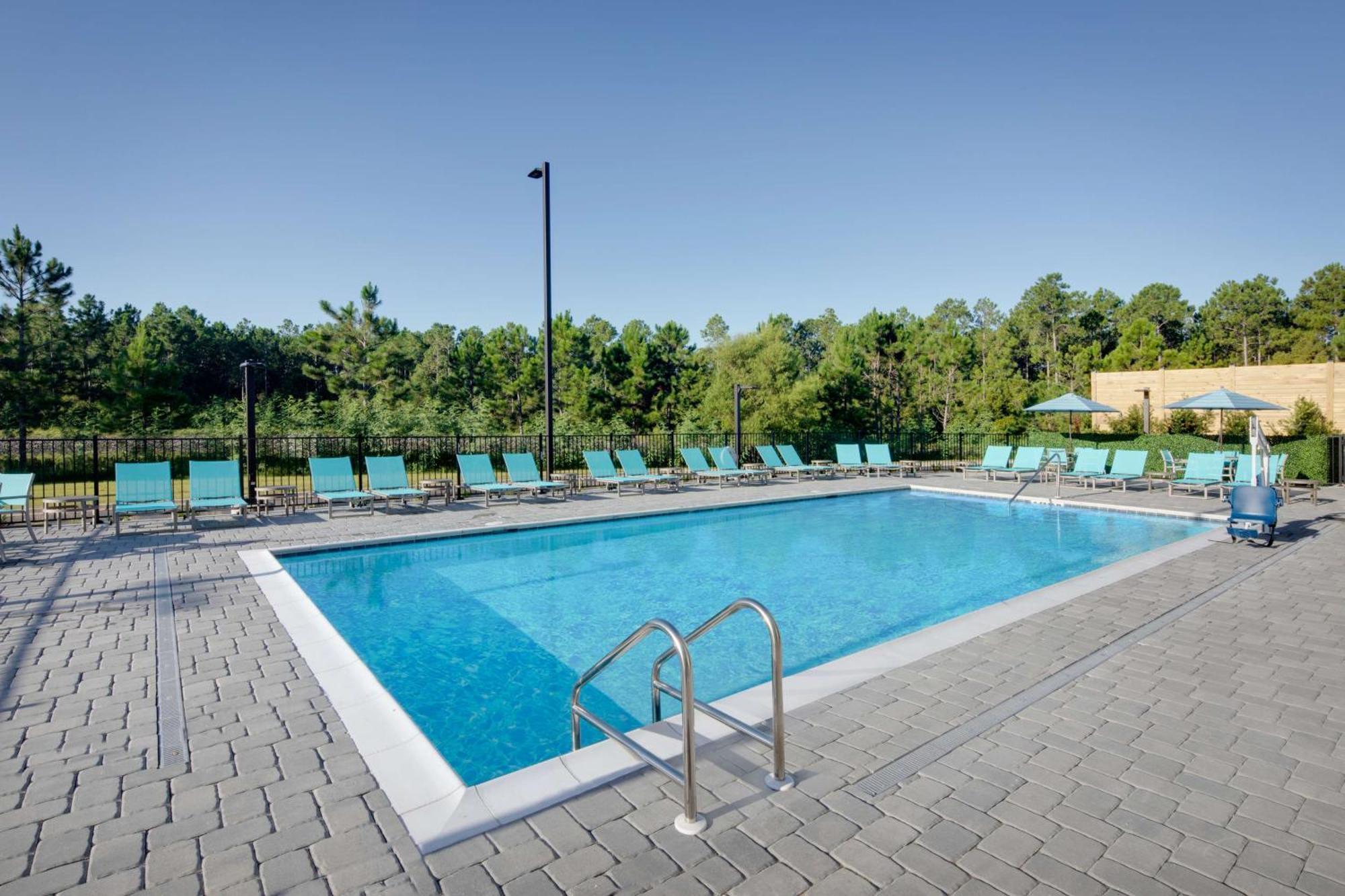 Hilton Garden Inn Panama City Airport, Fl Exterior photo
