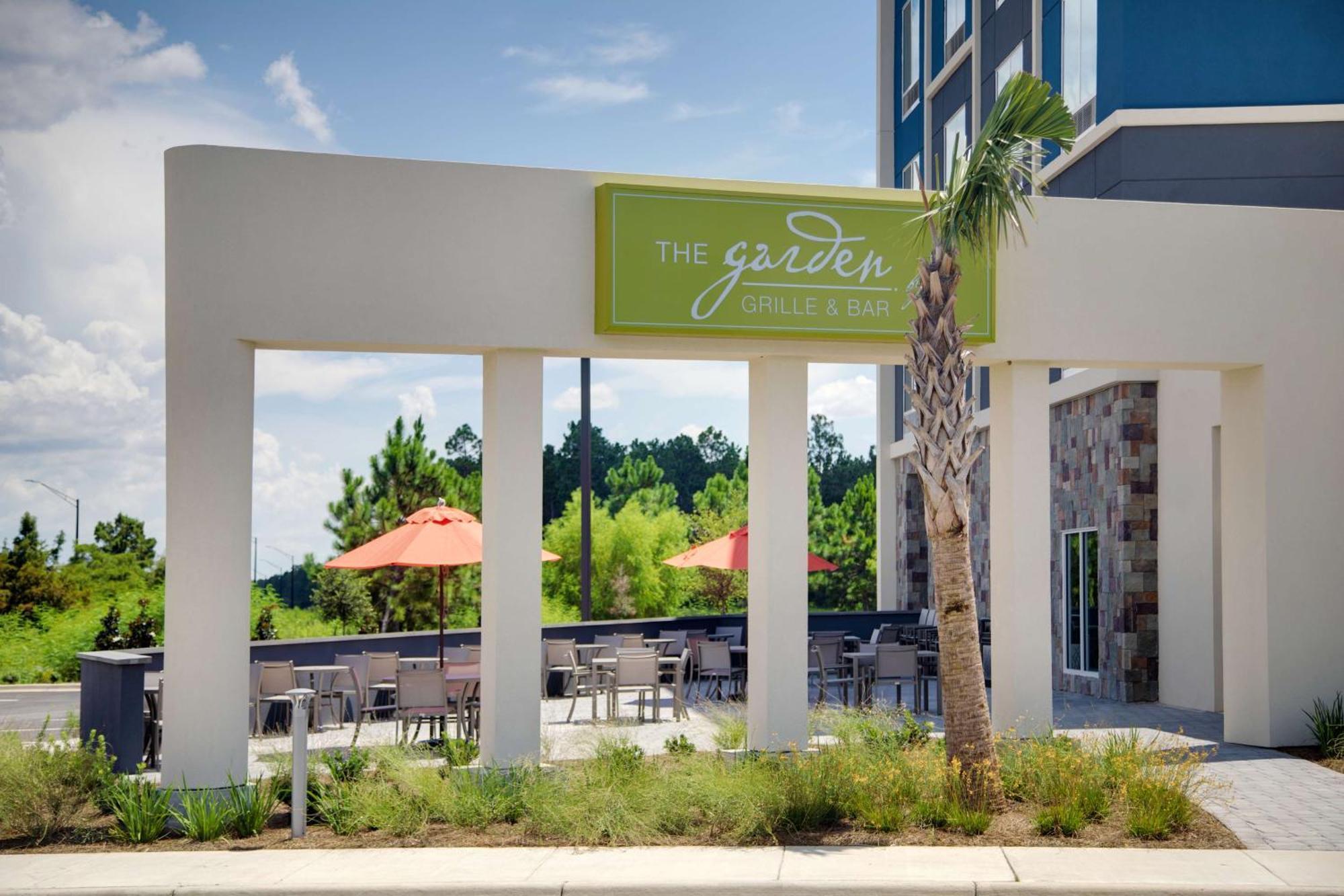 Hilton Garden Inn Panama City Airport, Fl Exterior photo